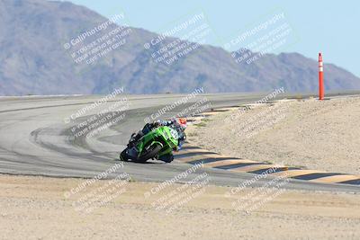 media/Oct-05-2025-CVMA (Sun) [[beeef4f201]]/Race 11-500-400(4)-350 Supersport/